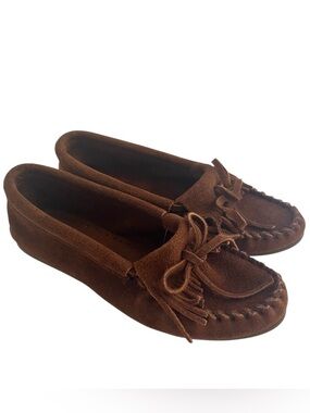 Minnetonka "Kilty" Brown Suede Driving Moccasin 6